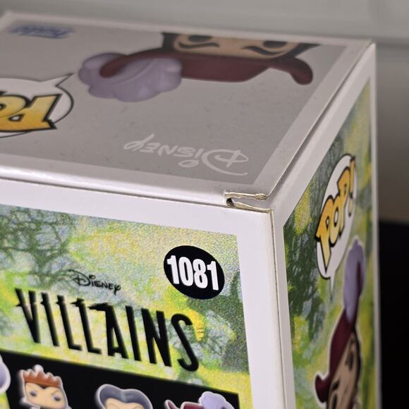 Funko Pop! Vinyl: Disney - Captain Hook #1081 - Picture 5 of 7